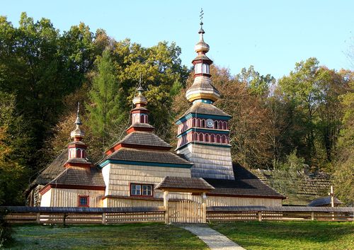 http://img.cestovanie.sk/stories/psk-muzea/SkzBardejov/skanzen04.jpg